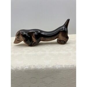 Vintage‎ Porcelain/Glossy Dachshund Figurine Dog Statue Weiner Dog Decor 4"Lx2"H